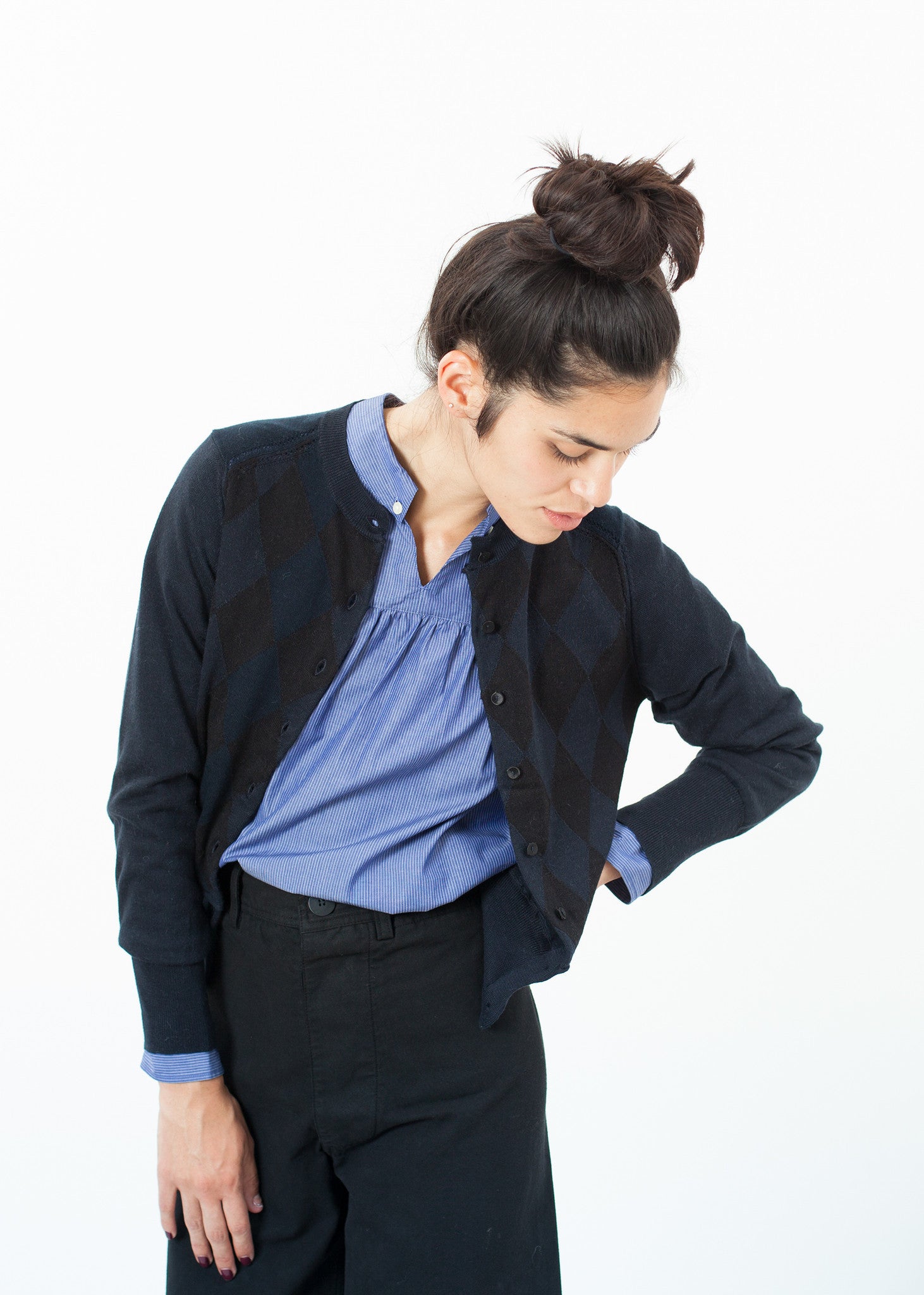 Rowan Lane Women's Quilt Pattern Cardigan in Black/Navy - Rowan Lane London Womenswear