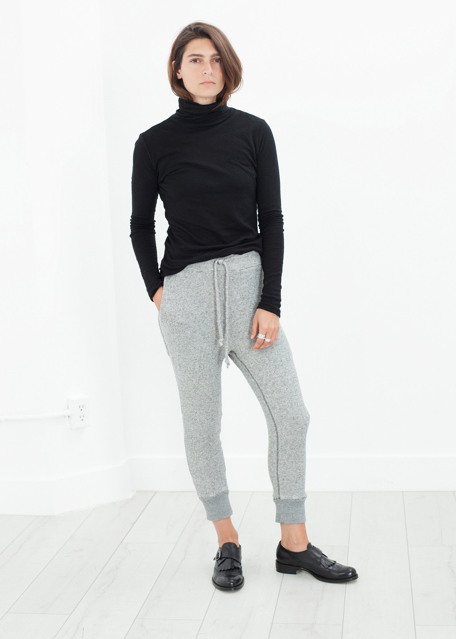 Rowan Lane Women's Highsoft Cropped Sweat in Heather Grey - Rowan Lane London Womenswear