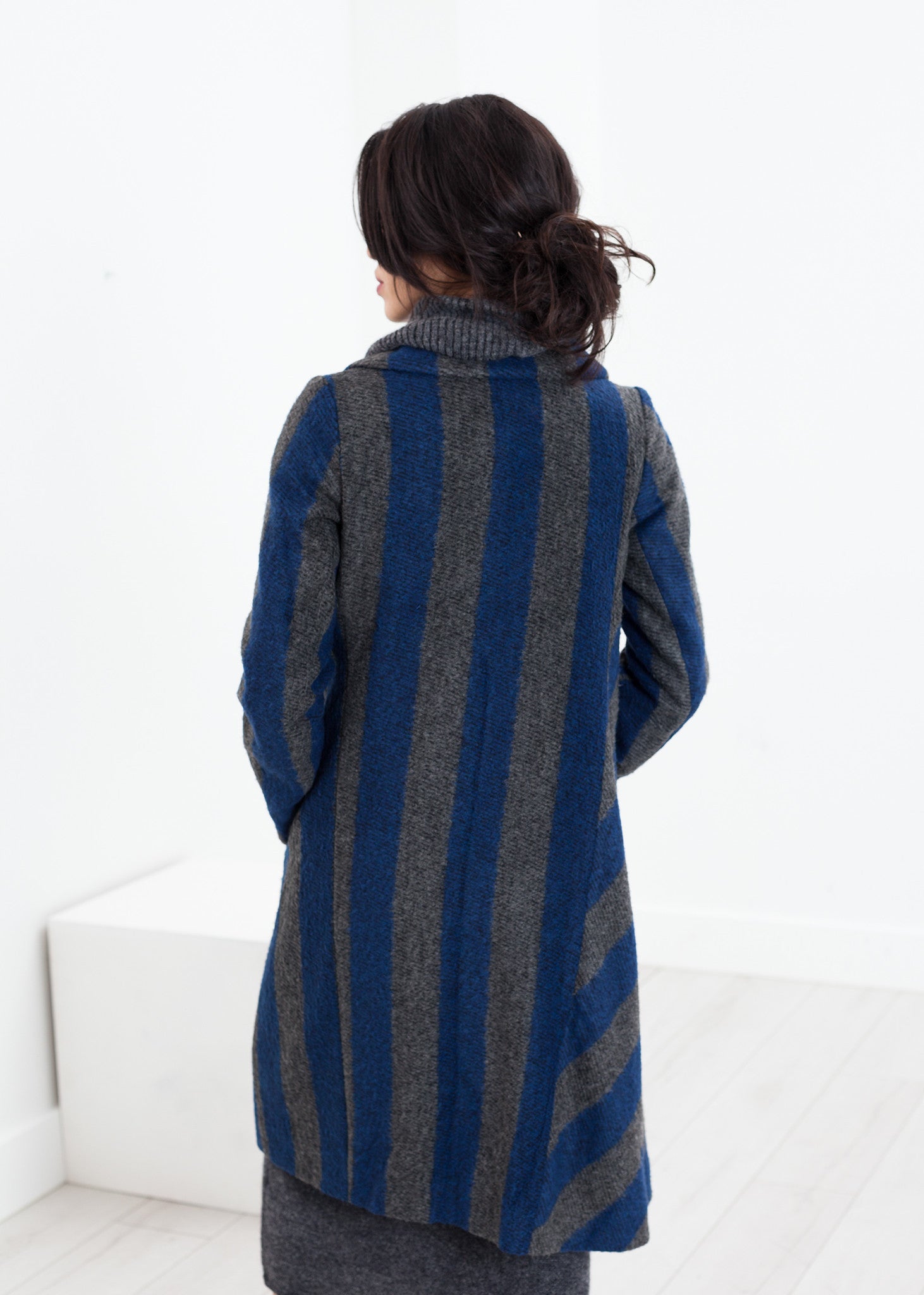 Rowan Lane Women's Petale Coat in Silver/Blue - Rowan Lane London Womenswear
