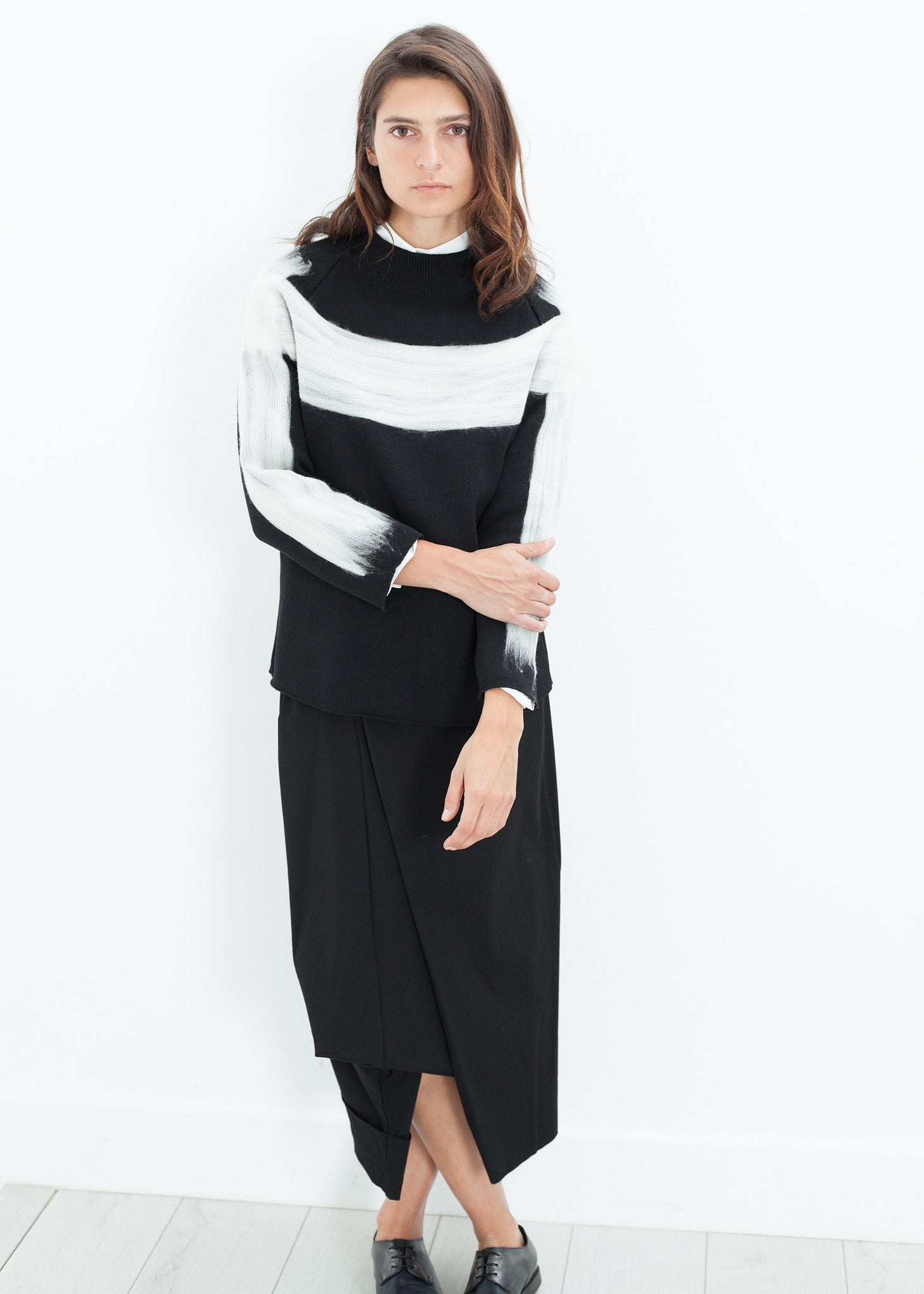 Rowan Lane Women's Contrast Felted Sweater in Black - Rowan Lane London Womenswear