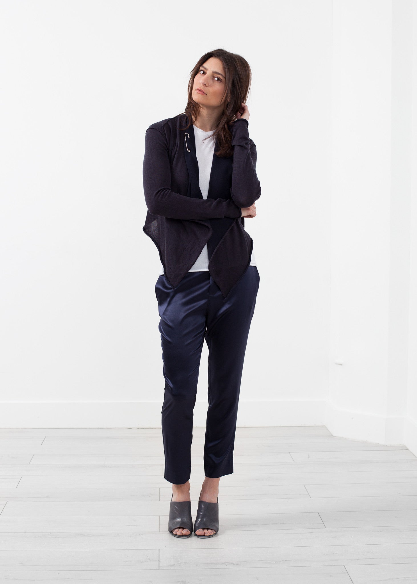Rowan Lane Women's Draped Neck Cardigan - Rowan Lane London Womenswear