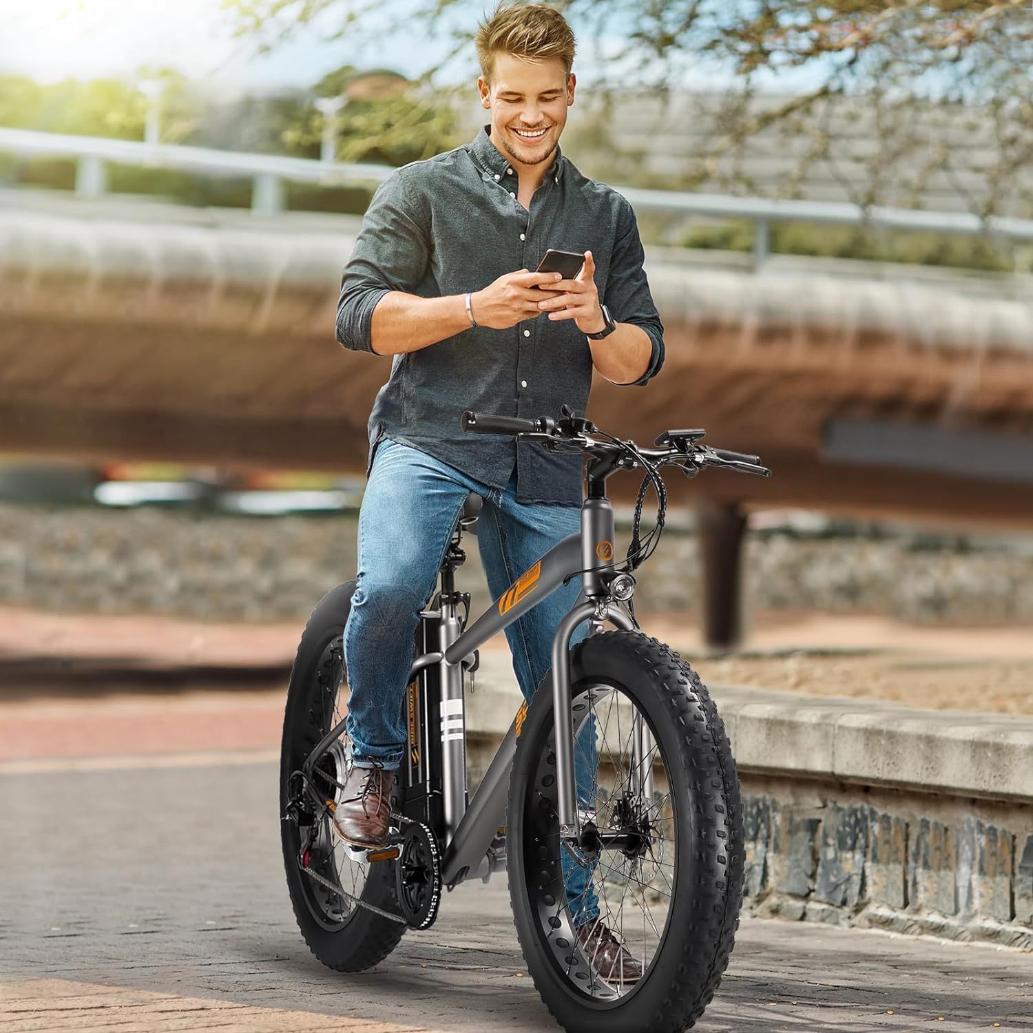 Bicicleta Eléctrica para Adultos,Motor de 500W, con Batería Removible de 48V 10 AH, Velocidad Máxima de 40 km/h, Neumáticos de 26”,Transmisión Shimano 6 velocidades,130kg, VB26 Cruiser