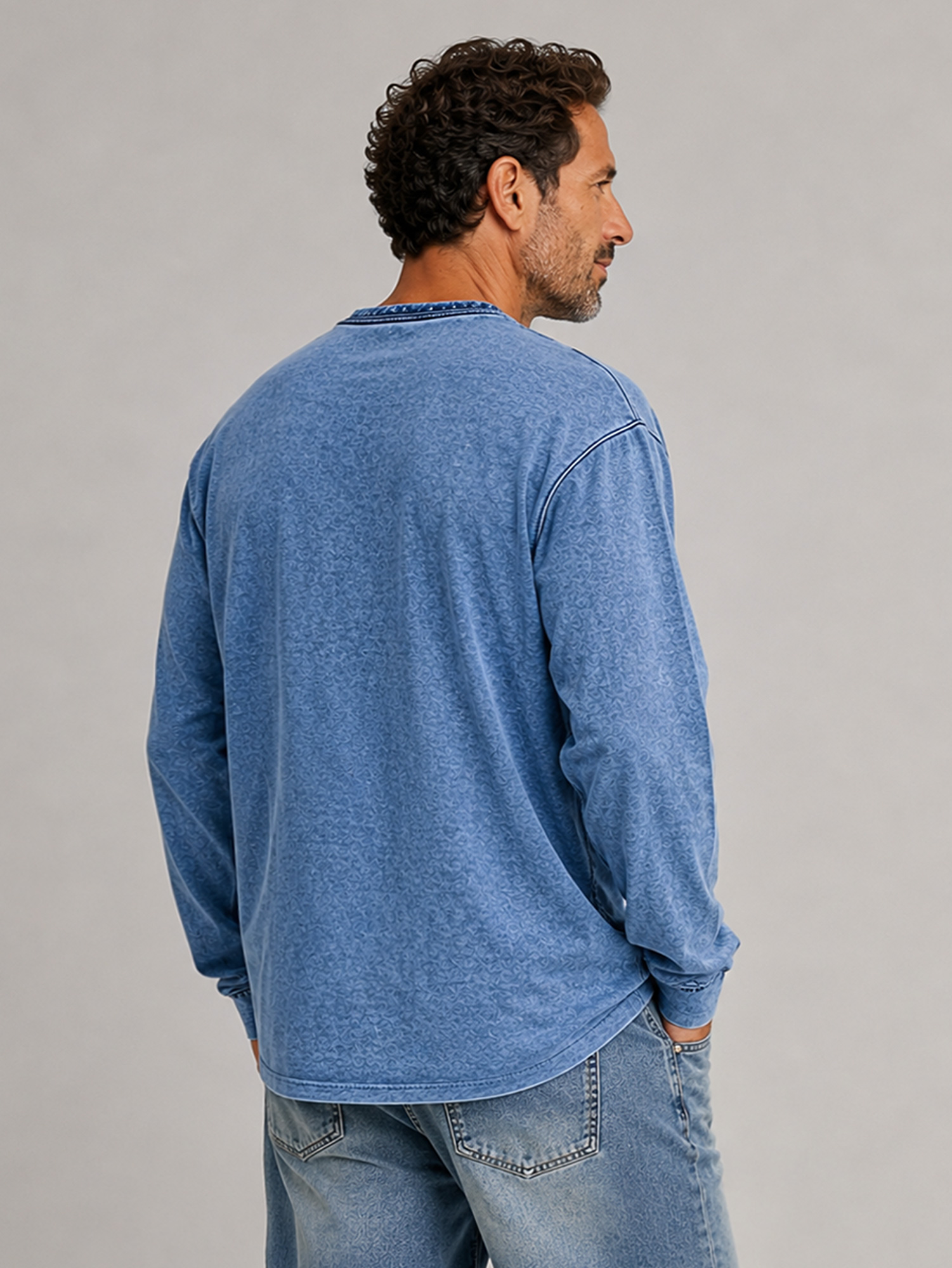 Men Can’t Get Enough of This Cozy T-Shirt