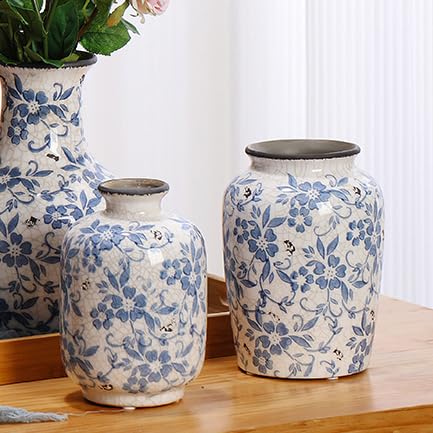 Vintage Blue & White Porcelain Vase – Timeless Classic Home Accent