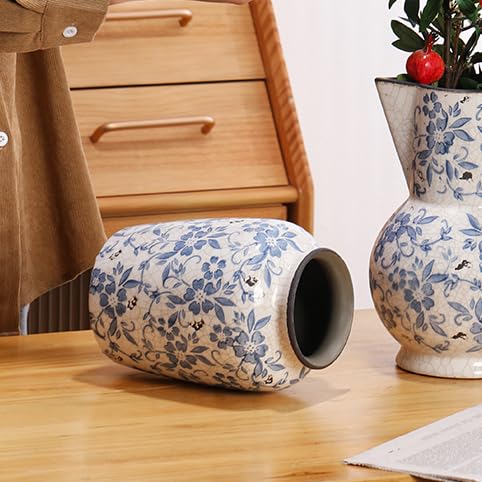Vintage Blue & White Porcelain Vase – Timeless Classic Home Accent