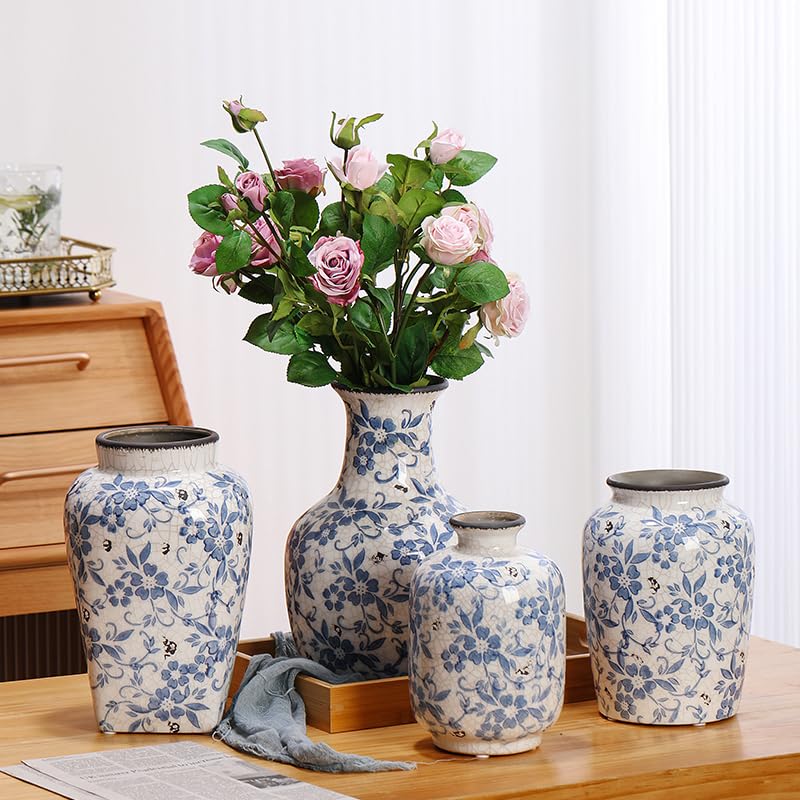 Vintage Blue & White Porcelain Vase – Timeless Classic Home Accent
