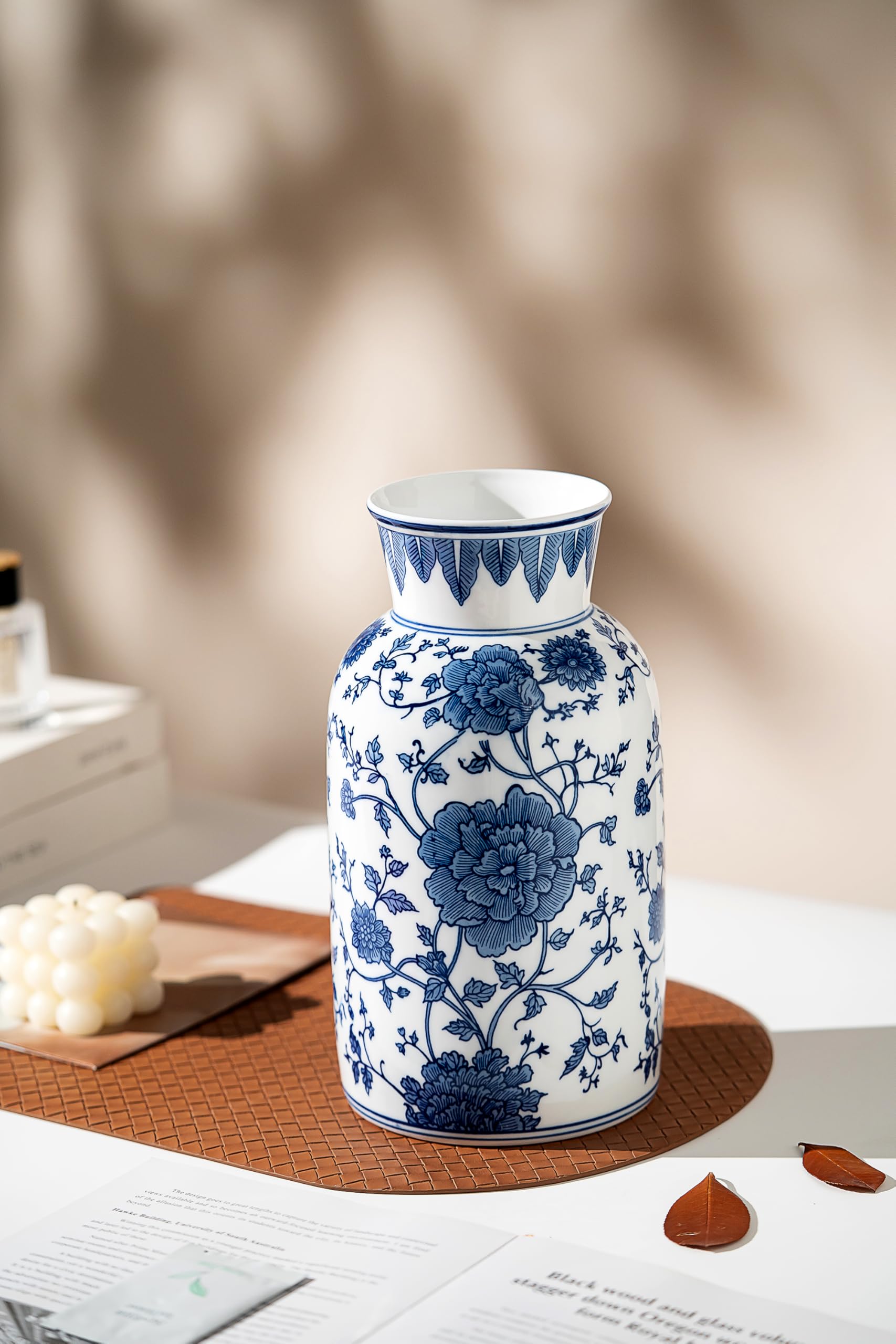 Blue & White Sunflower Porcelain Vase – Elegant Chinoiserie Decor