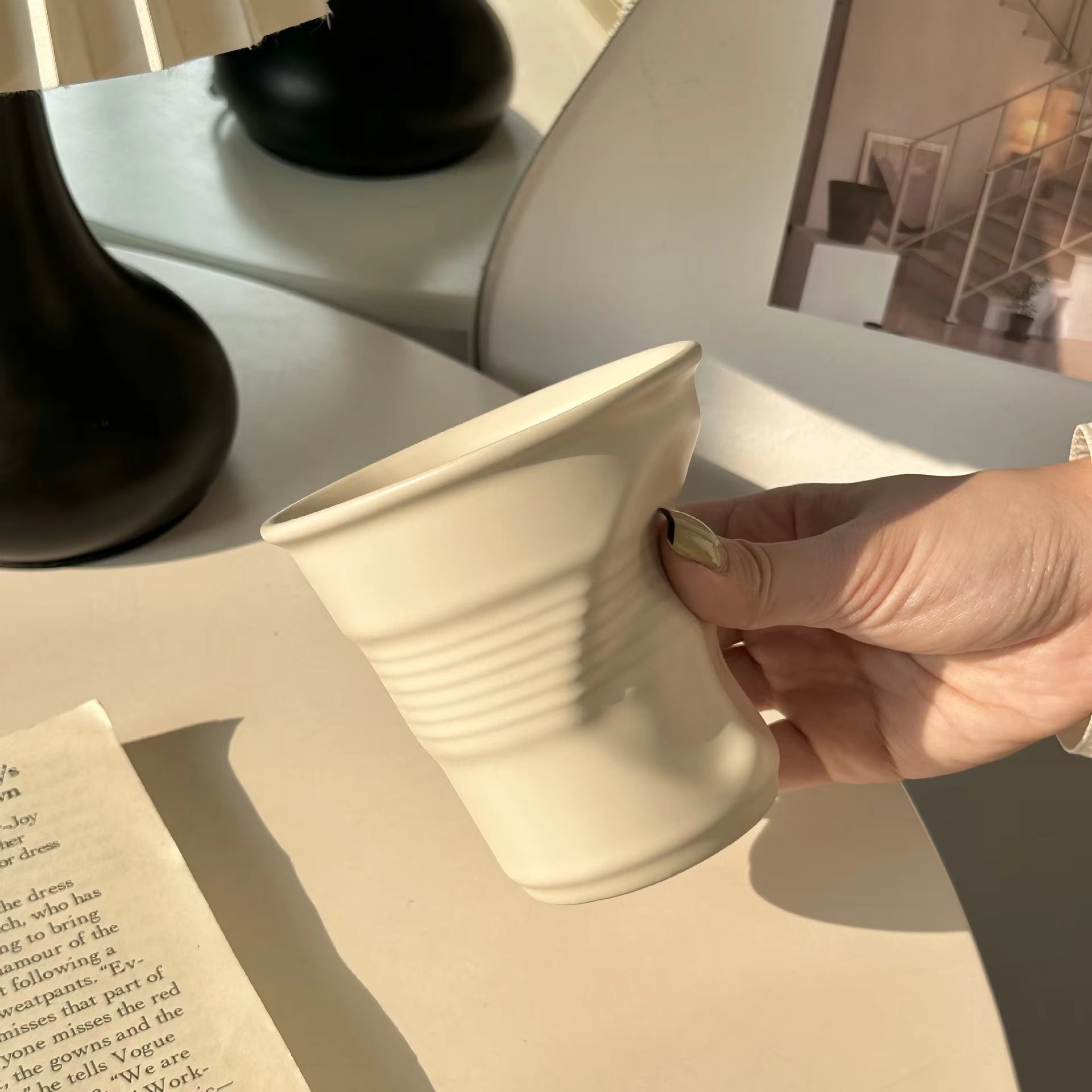 Minimalist Hand-Thrown Ceramic Mug – Modern Handmade Pottery Cup