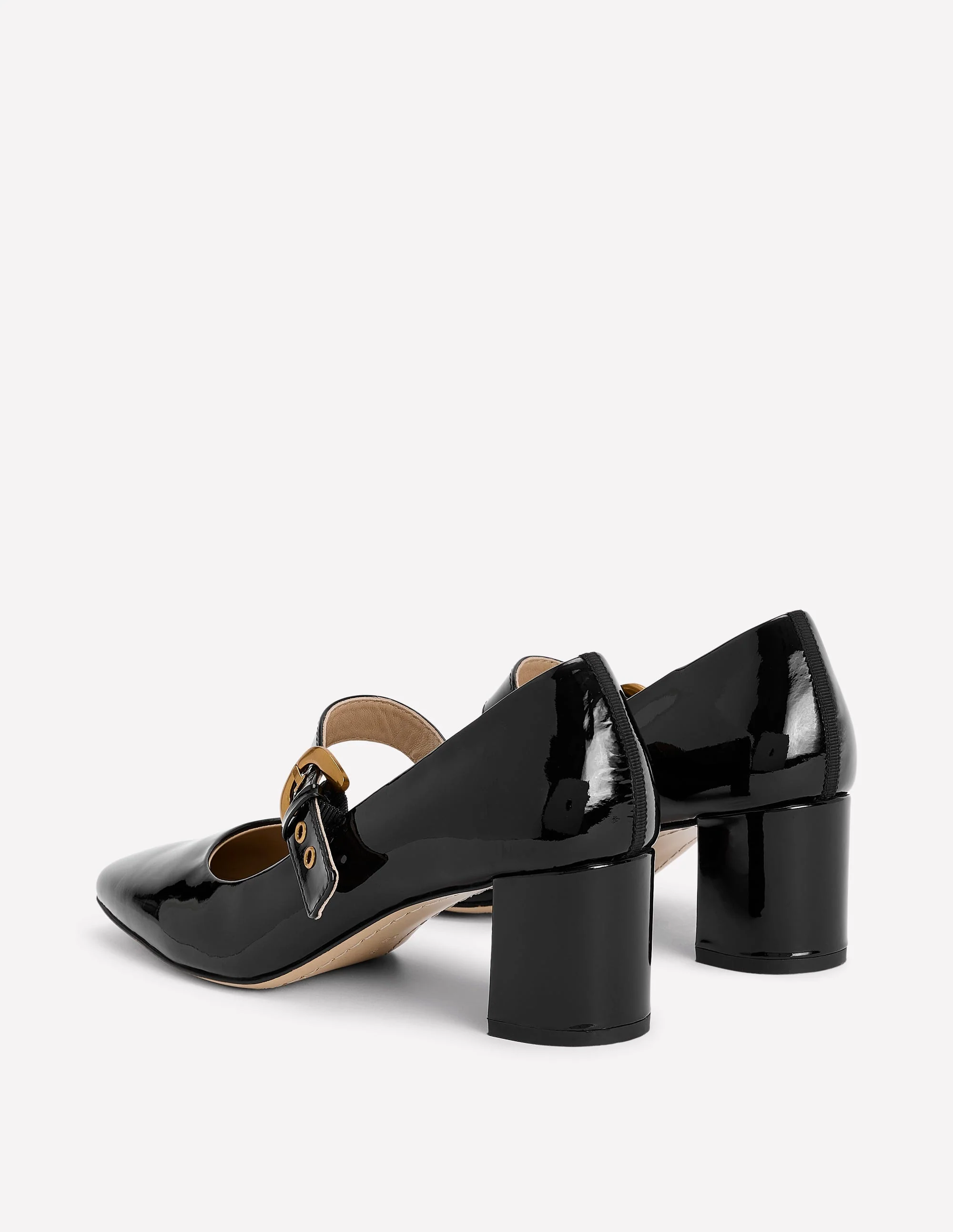 Heeled Buckle Black