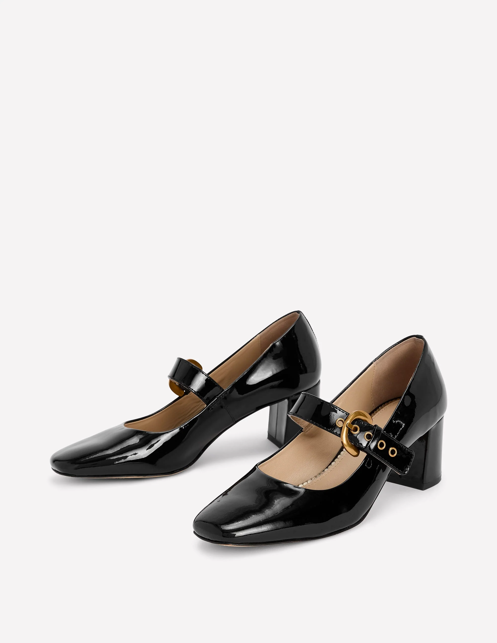 Heeled Buckle Black