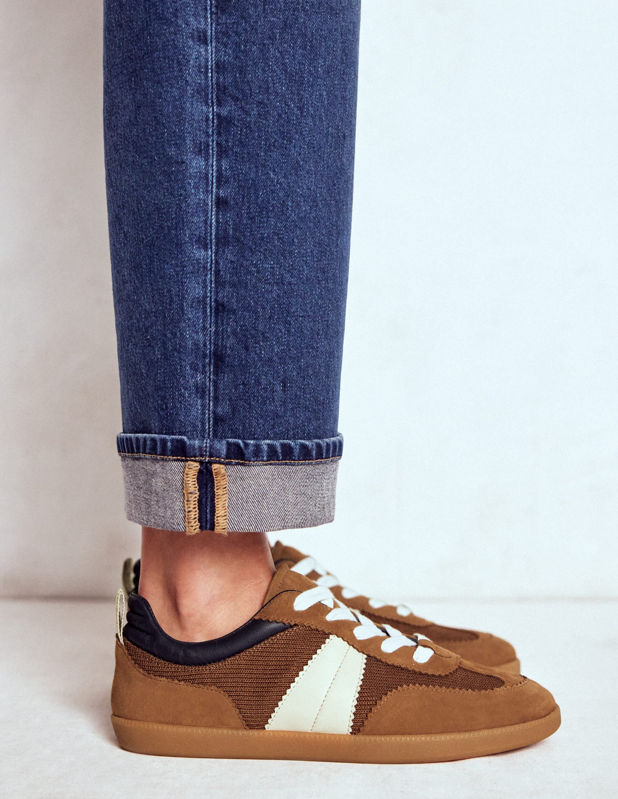 Retro Tennis Trainers