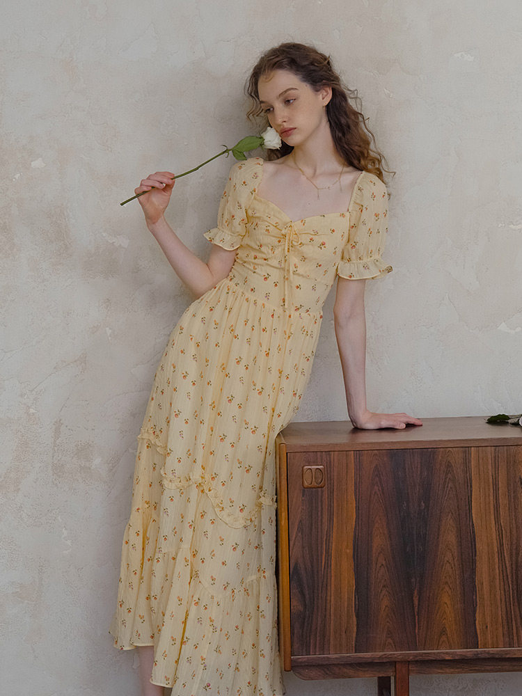 Buy Vintage Yellow Floral Slim-Fit Maxi Dress - Megustas