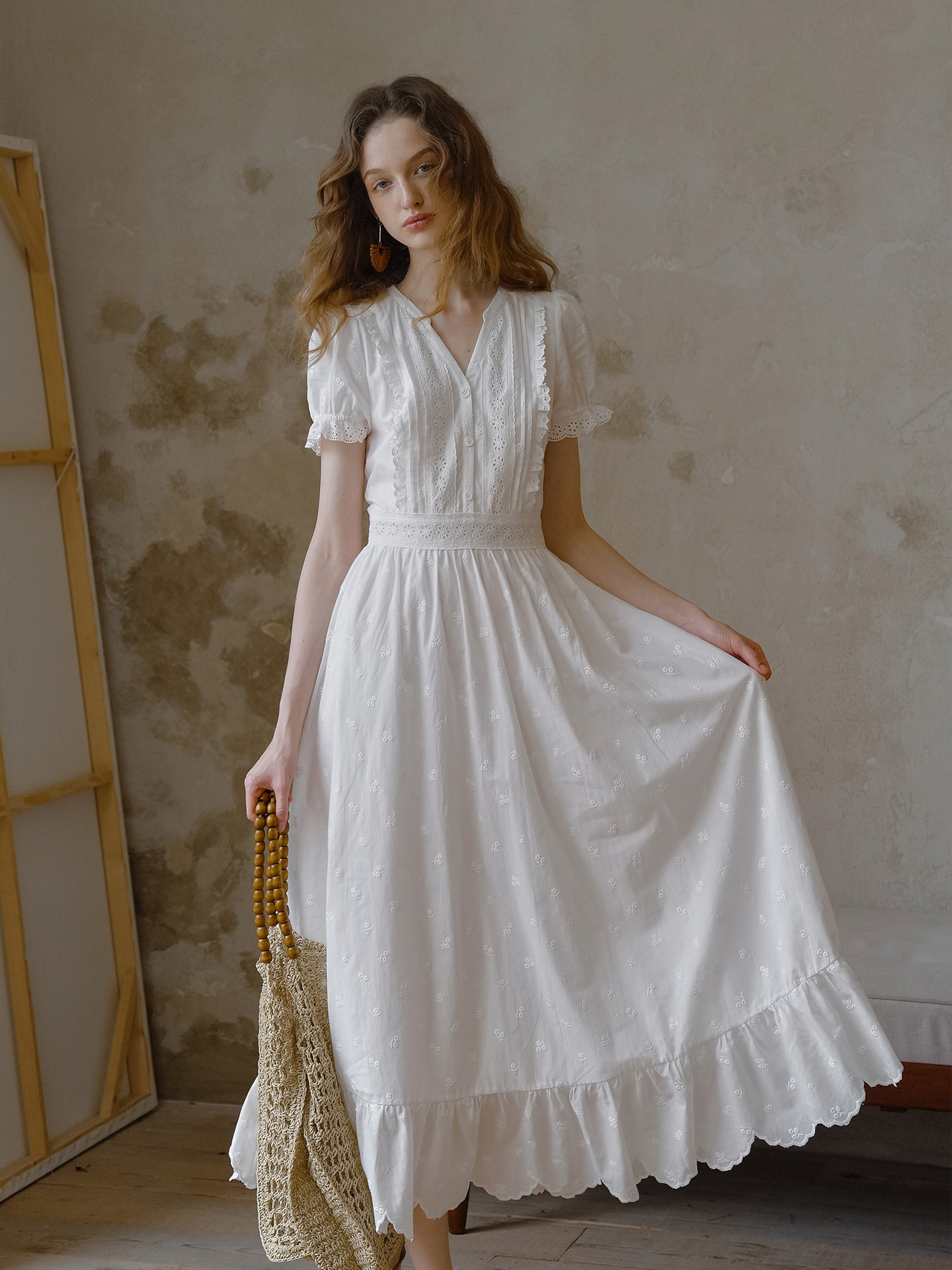 Buy Vintage White Lace Embroidered Maxi Dress - Megustas