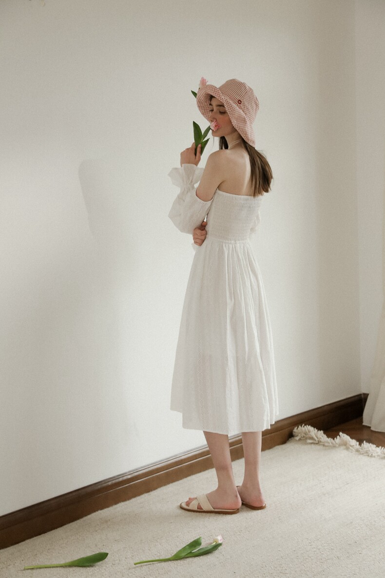 Summer Vacation Off-shoulder White Dress