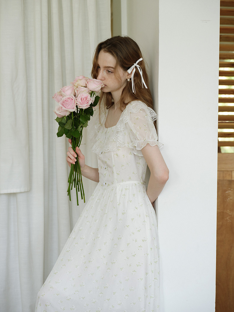 Buy French Retro White Floral Dress - Megustas