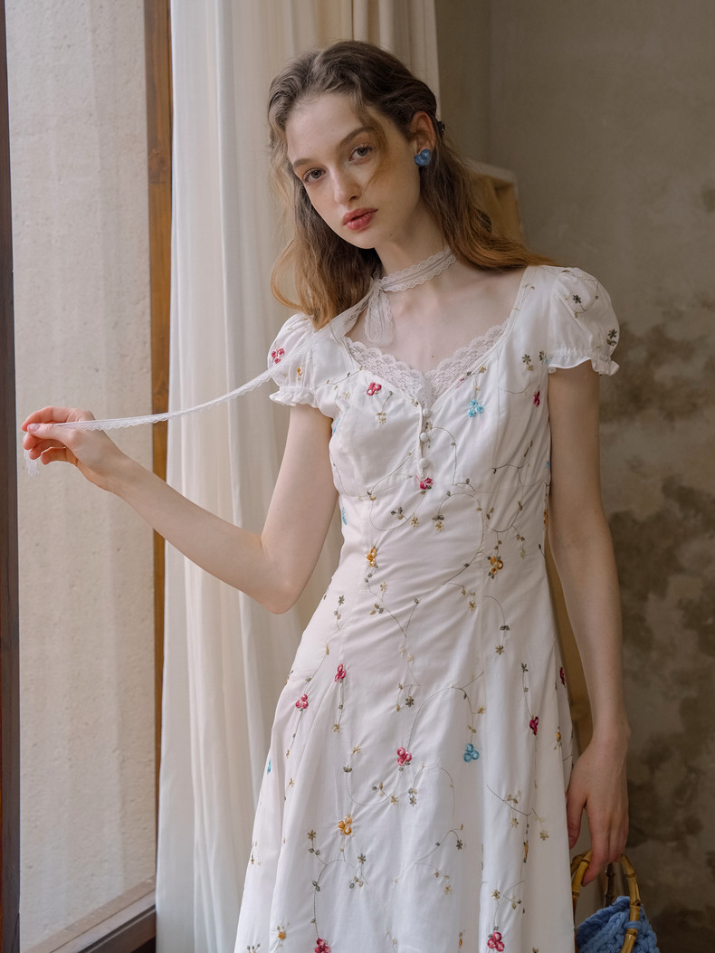 V-Neck Lace Trim Floral White Dress