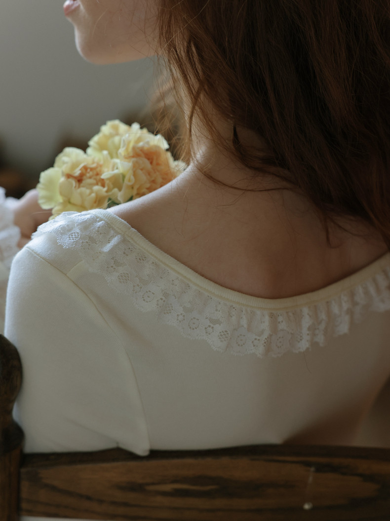 Long Sleeve Waisted Lace Hem White Dress