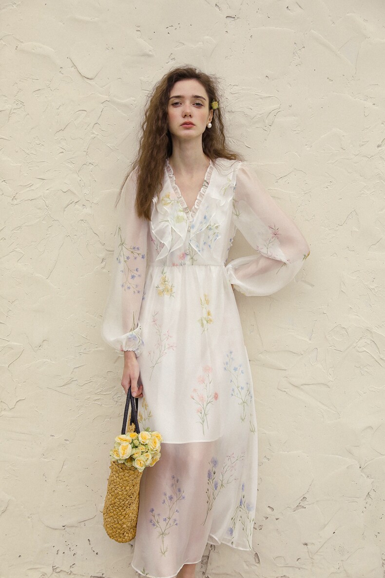 Buy Romantic Floral V-Neck Tulle Dress - Megustas