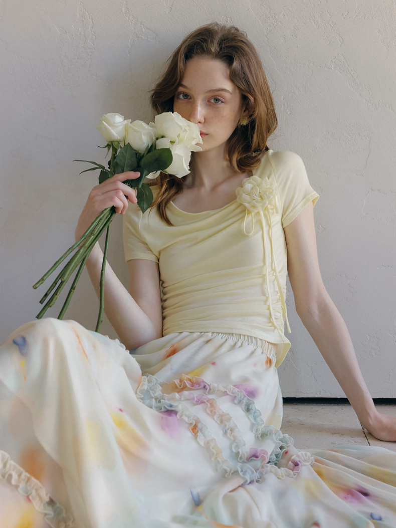 Buy Light Yellow Short-Sleeved Woman's T-shirt Decorated With Roses - Megustas