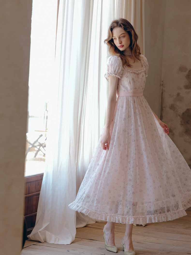 Buy Light Pink Floral Tulle Dress Square Neck Puff Sleeve Dress - Megustas