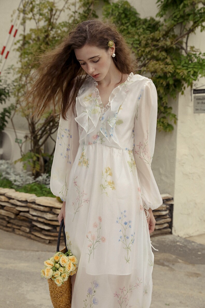 Buy Romantic Floral V-Neck Tulle Dress - Megustas