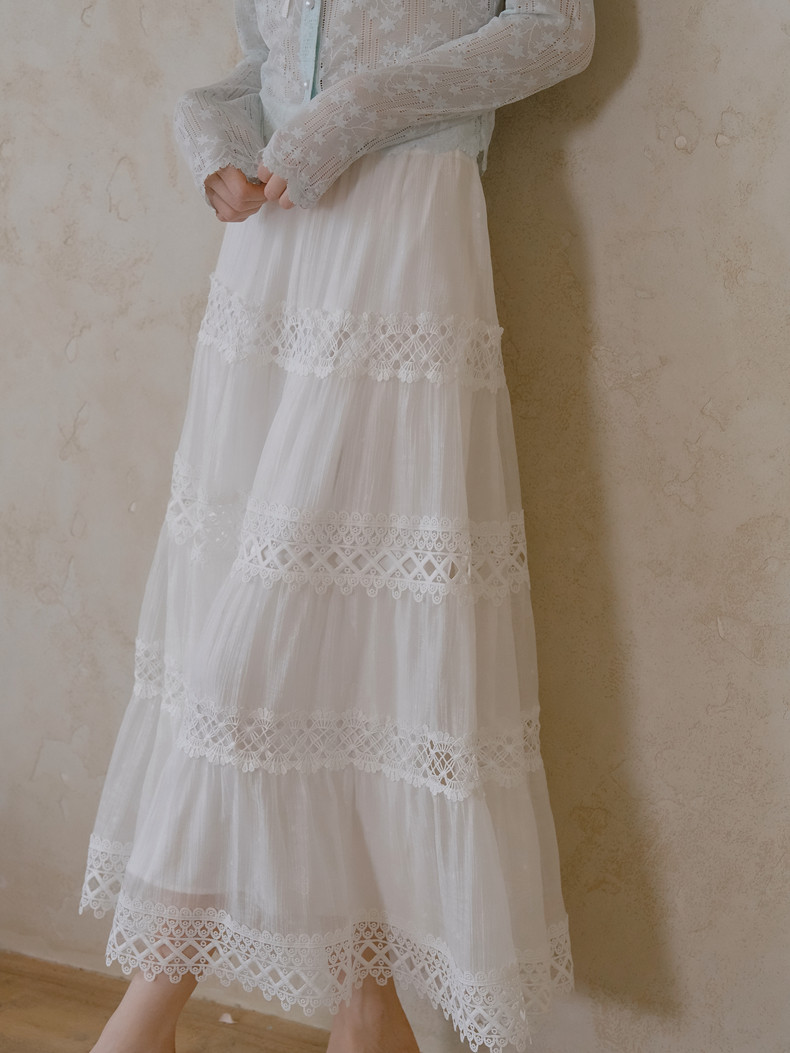 White Spliced Lace Tiered Cake Skirt