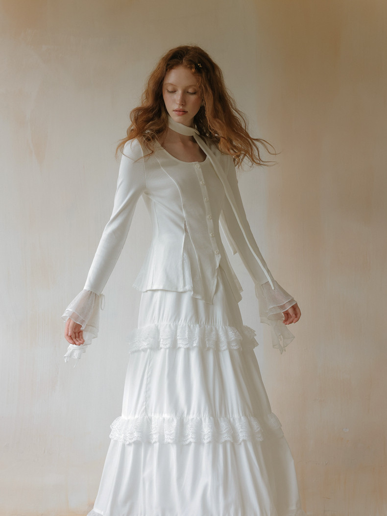 White Fitted Flared Lace Long Sleeved Top