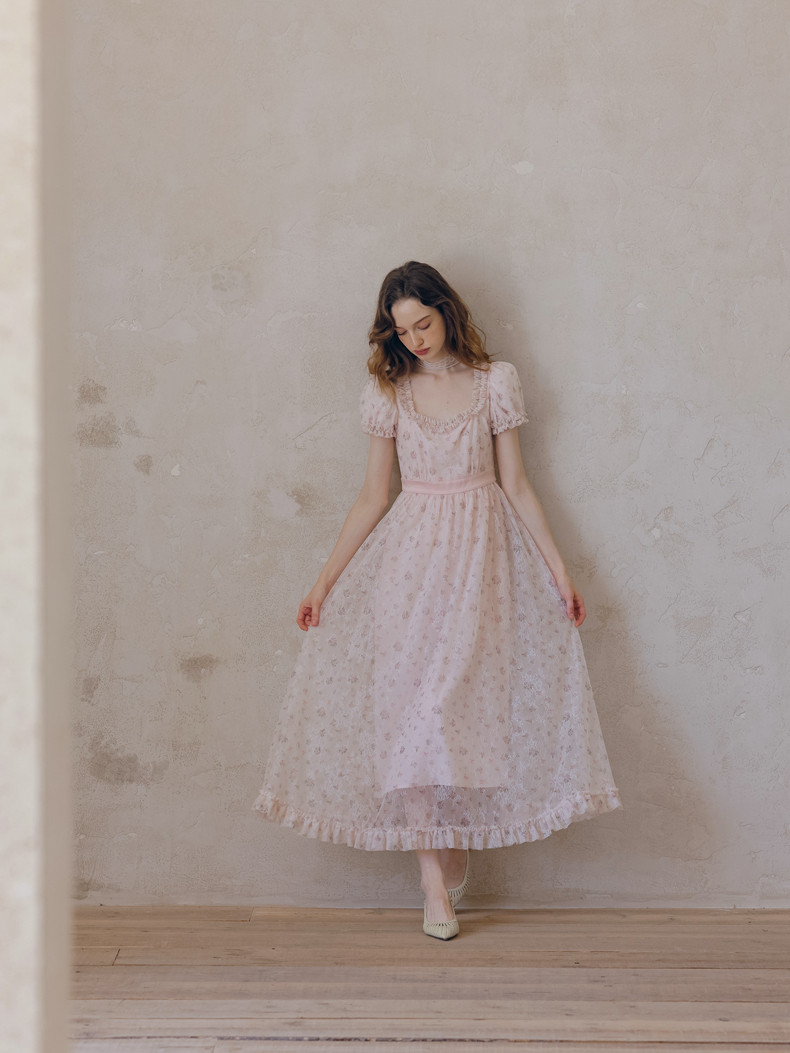 Buy Light Pink Floral Tulle Dress Square Neck Puff Sleeve Dress - Megustas