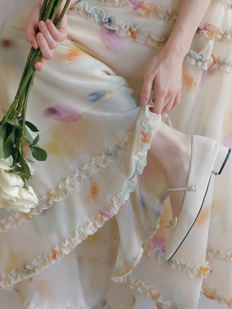 Buy Elegant Watercolor Floral Skirt - Megustas