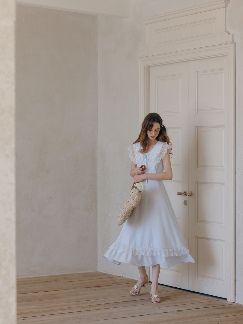 Light Blue Lace Collar Sleeveless Dress