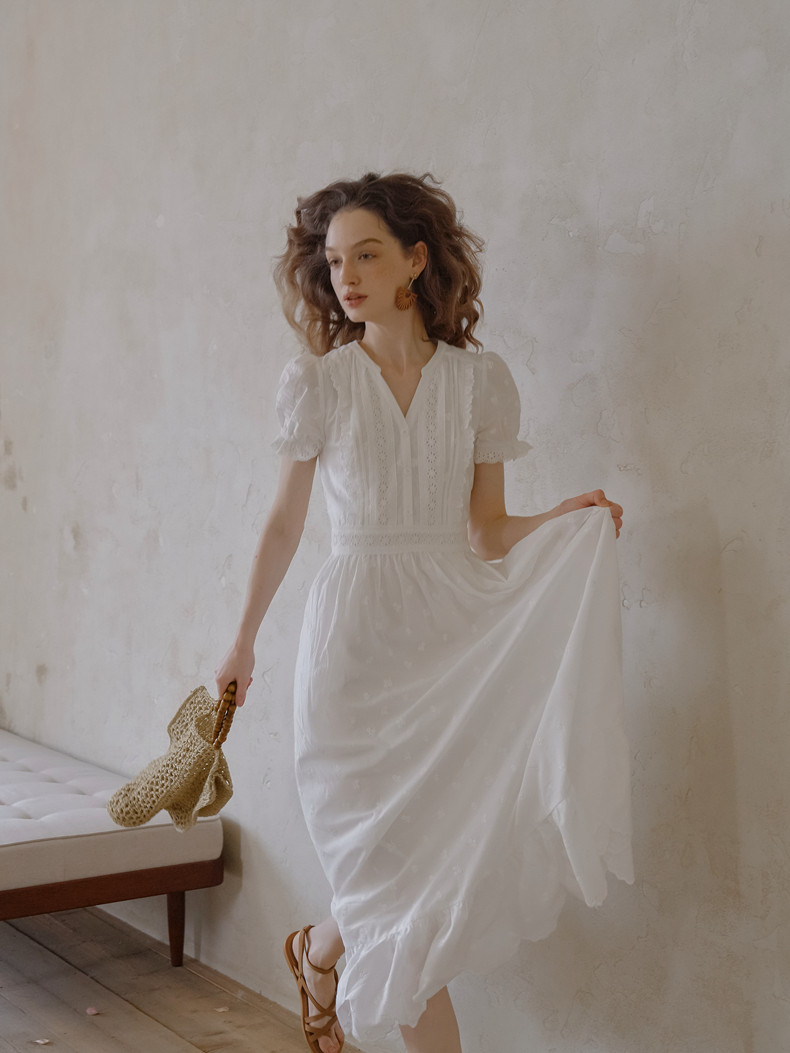 Buy Vintage White Lace Embroidered Maxi Dress - Megustas