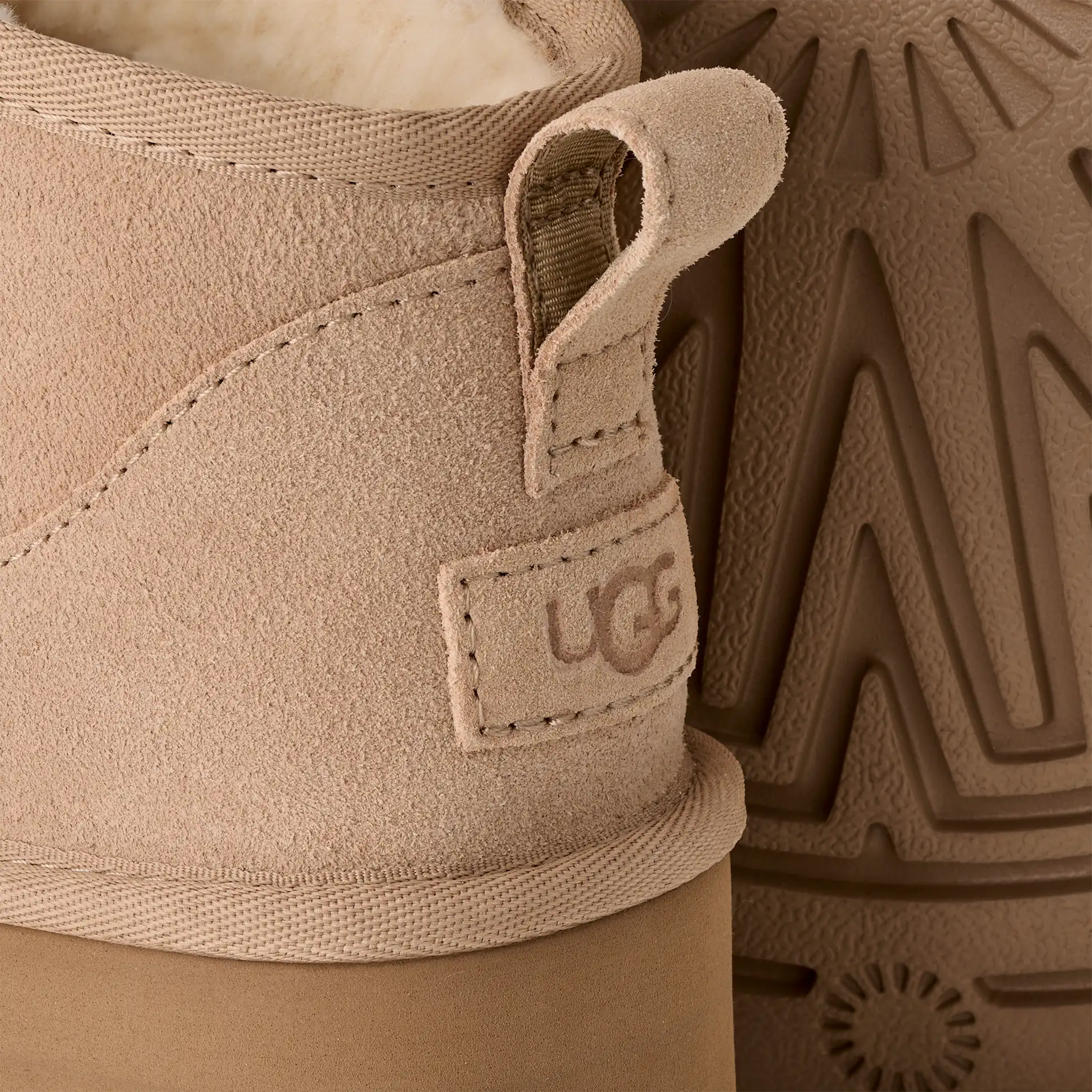 Botte Classic Ultra Mini À Plateforme