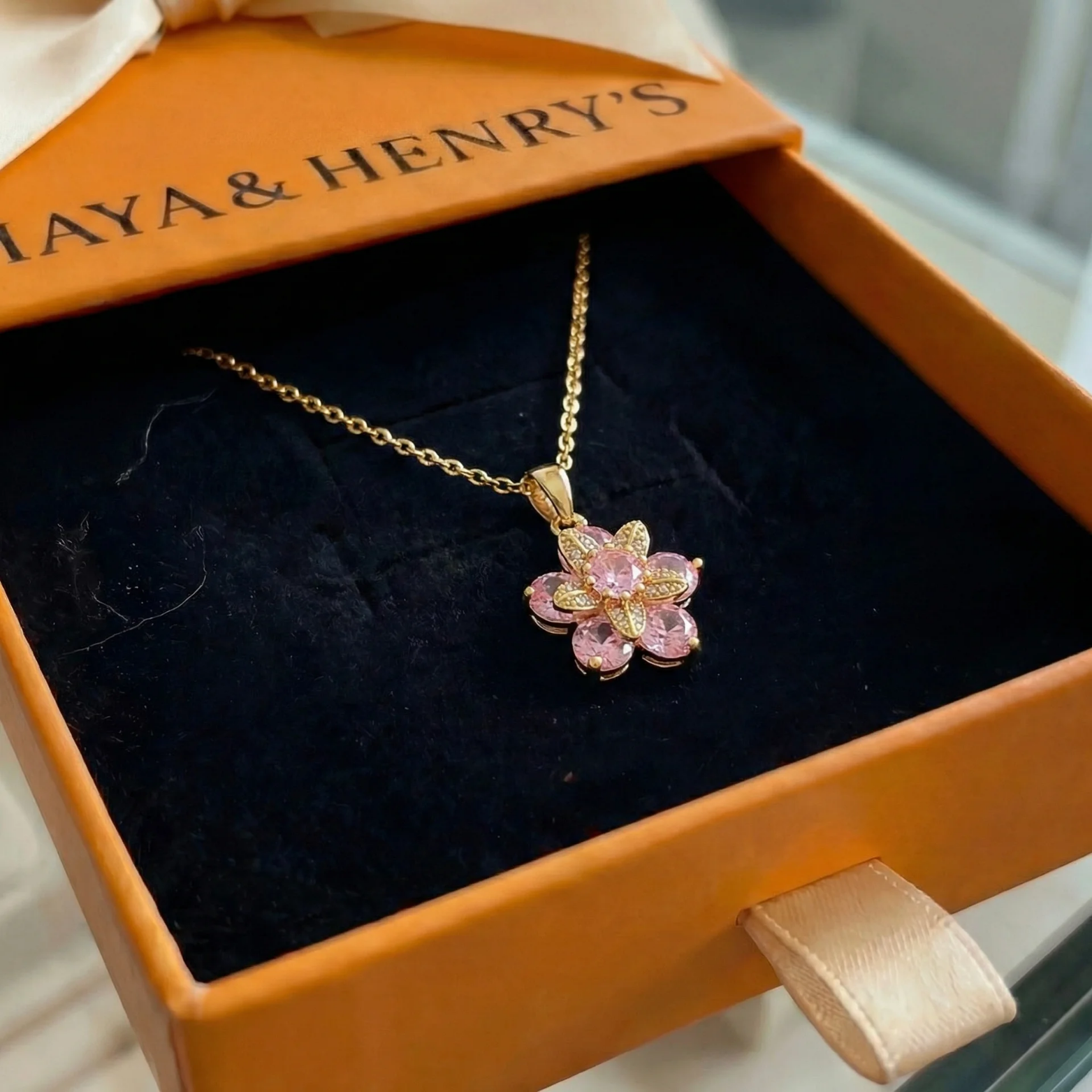 Amorea Pink Virág Nyaklánc | Arany