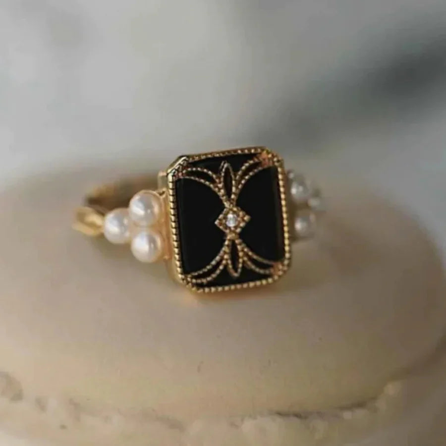 Antique Black Gyöngy Golden Gyűrű | Arany