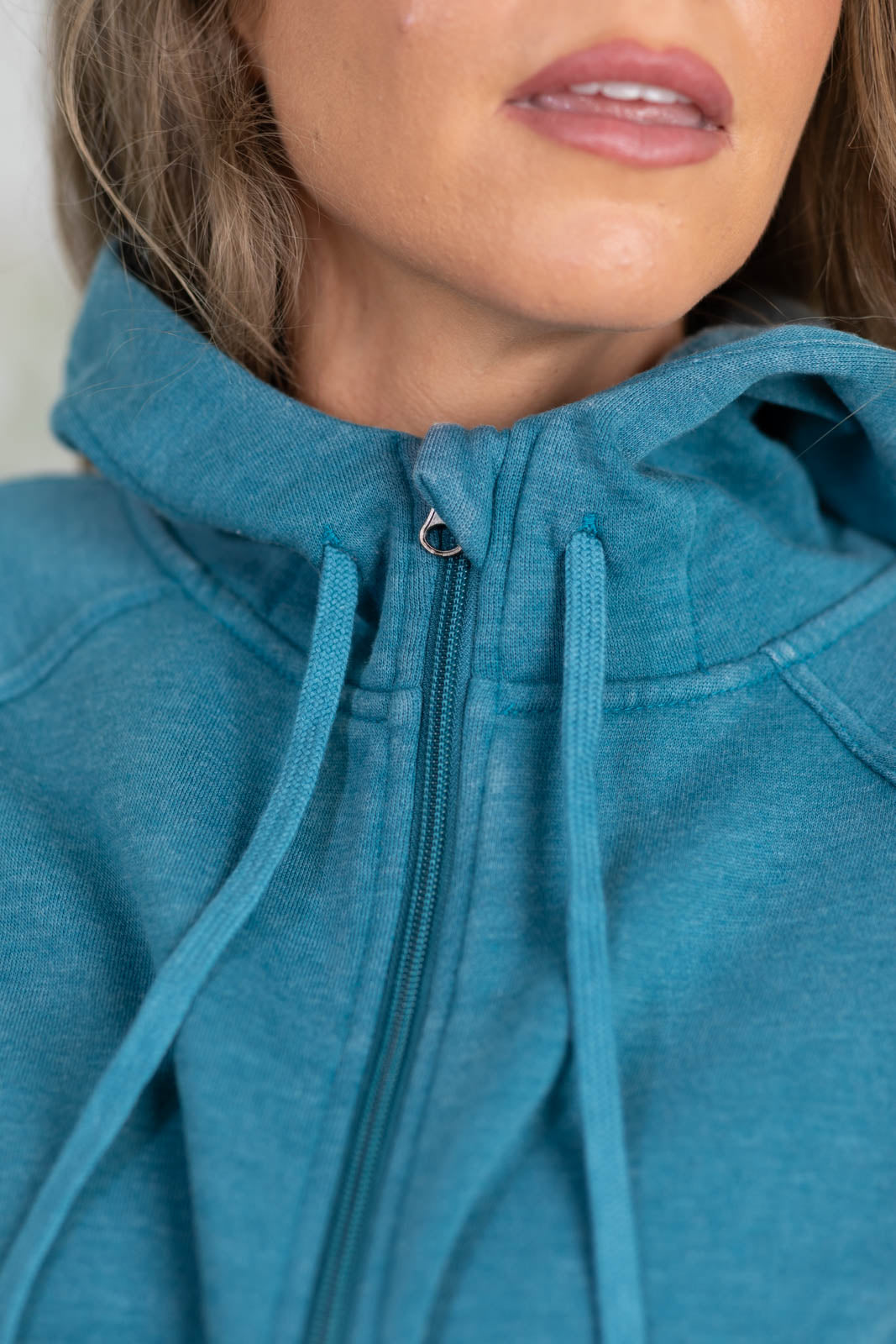 🔥 FALL SALE | 6 FOR ONLY $25.99! Women’s Cozy Campfire Full-Zip Hoodies – Soft Fleece Everyday Essentials