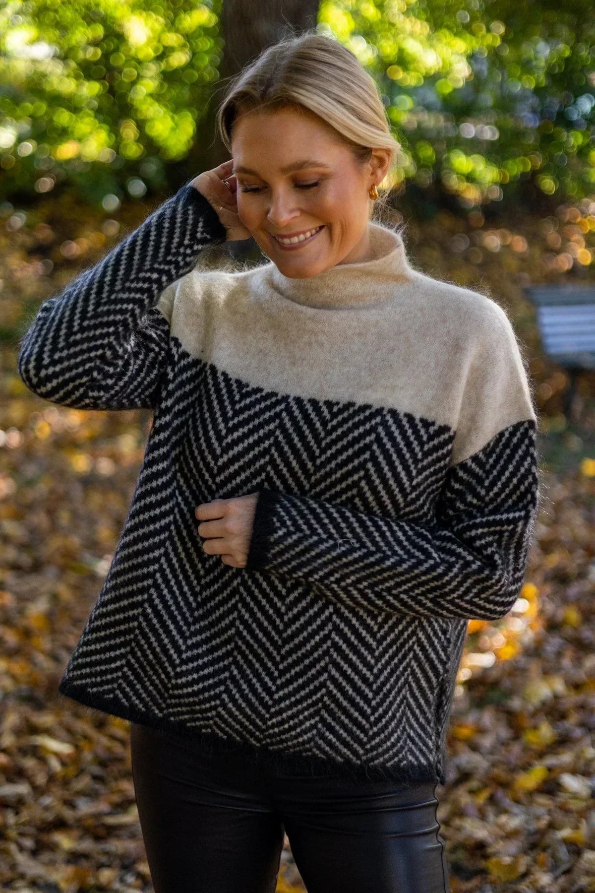 voguevina | Premium Rollkragenpullover aus edlem Strick