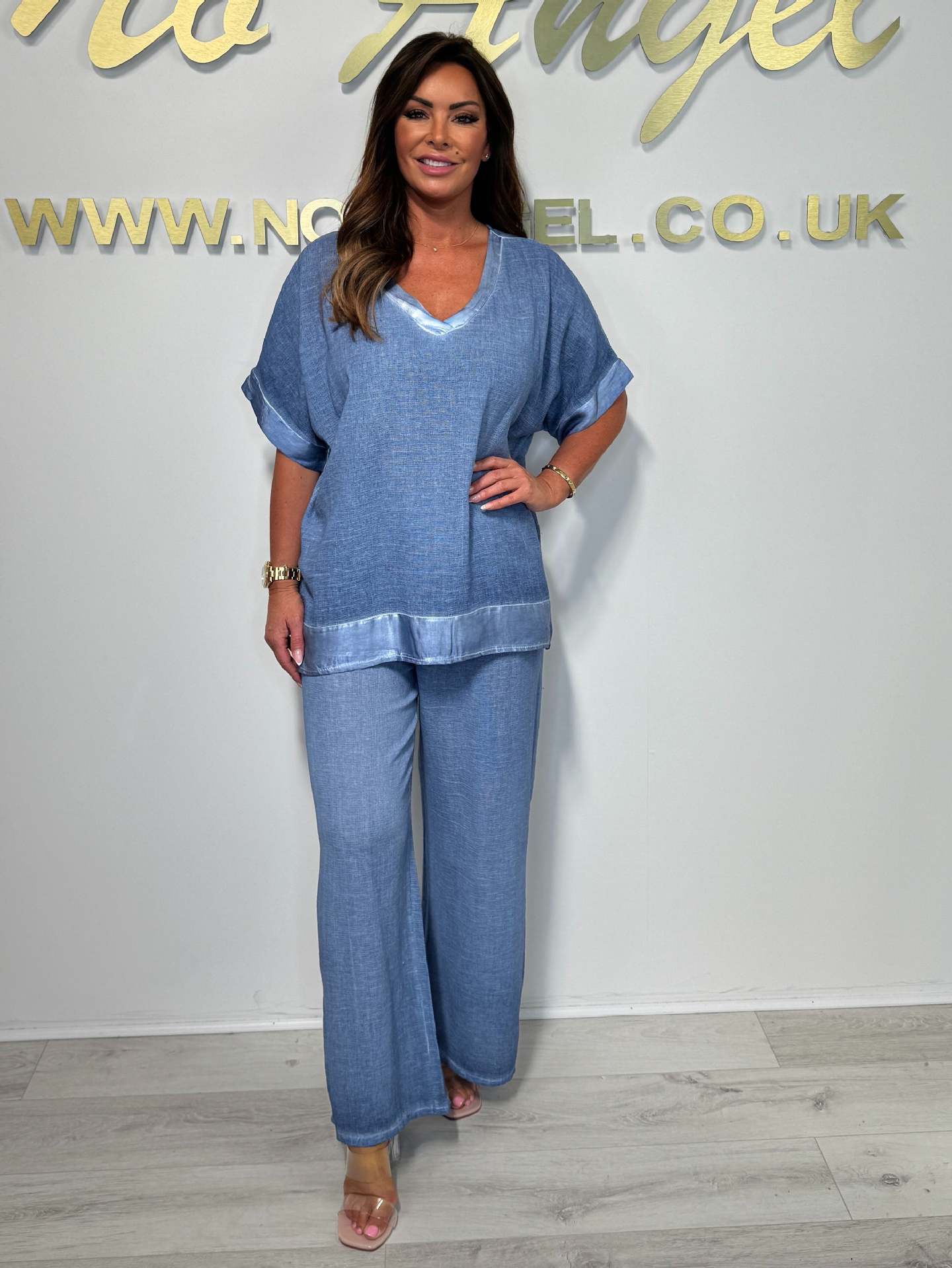 Women's casual, fashionable V-neck suit made of cotton and linen-blumpark