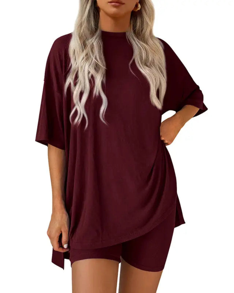 Casual 2-Piece Loungewear Set Oversized Split Hem Top & Fitted Shorts-blumpark