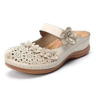 EDITH | FLORAL CUTOUT ORTHOPEDIC CLOGS-blumpark