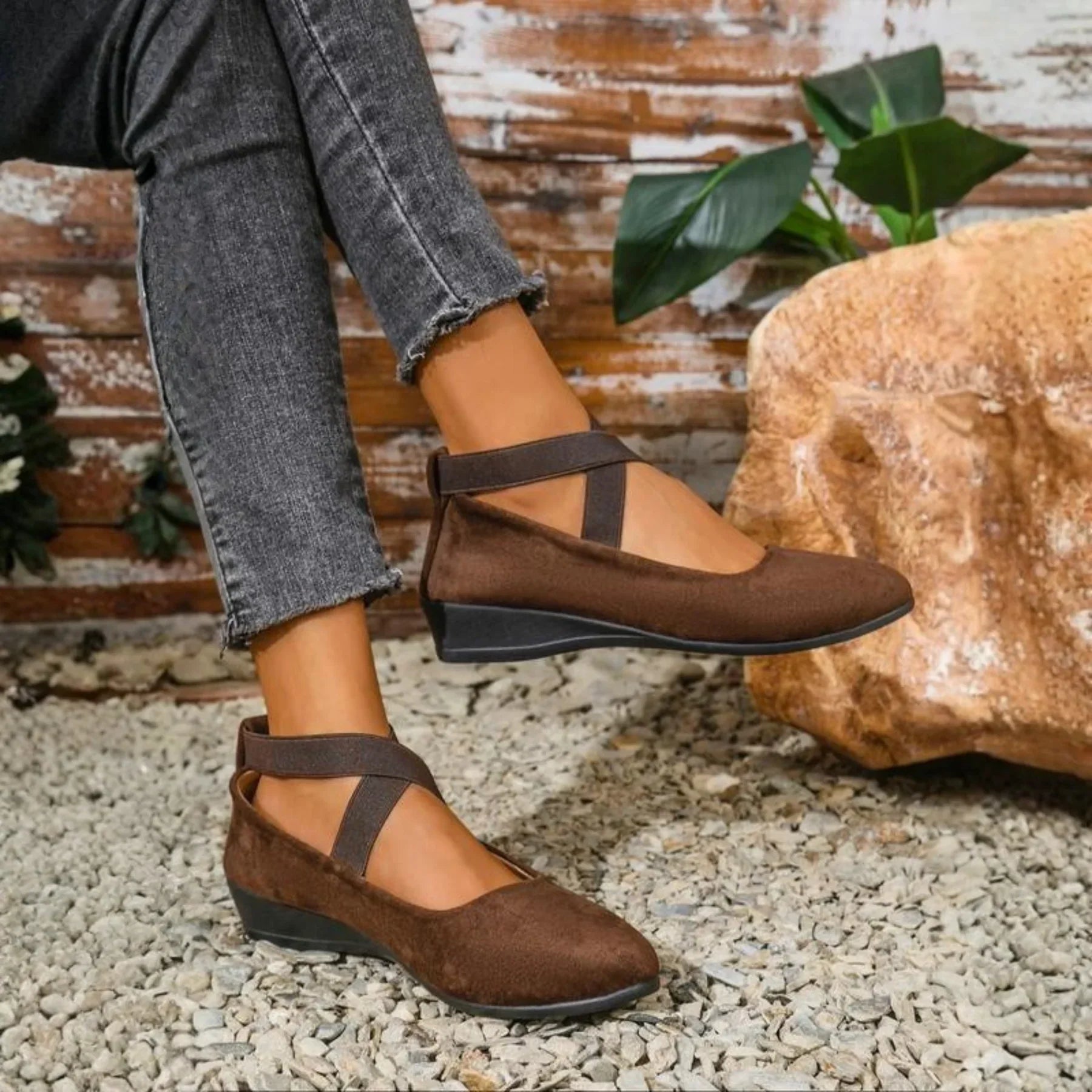 GABRIELLE | CLOSED WEDGE BALLERINA SHOES-blumpark
