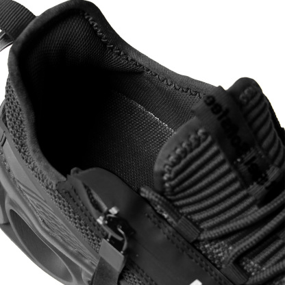Men's Cloud Wanderer V7 - Black
