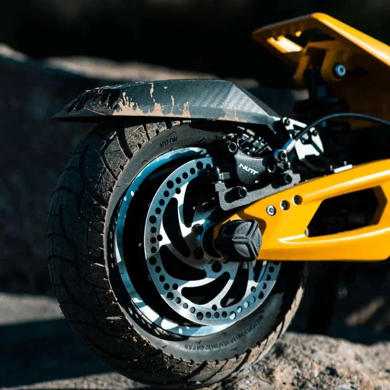 NUTT 2‑Piston Hydraulic Brake Caliper with Built‑In Power Cutoff, Universal E‑Scooter Hydraulic Brake