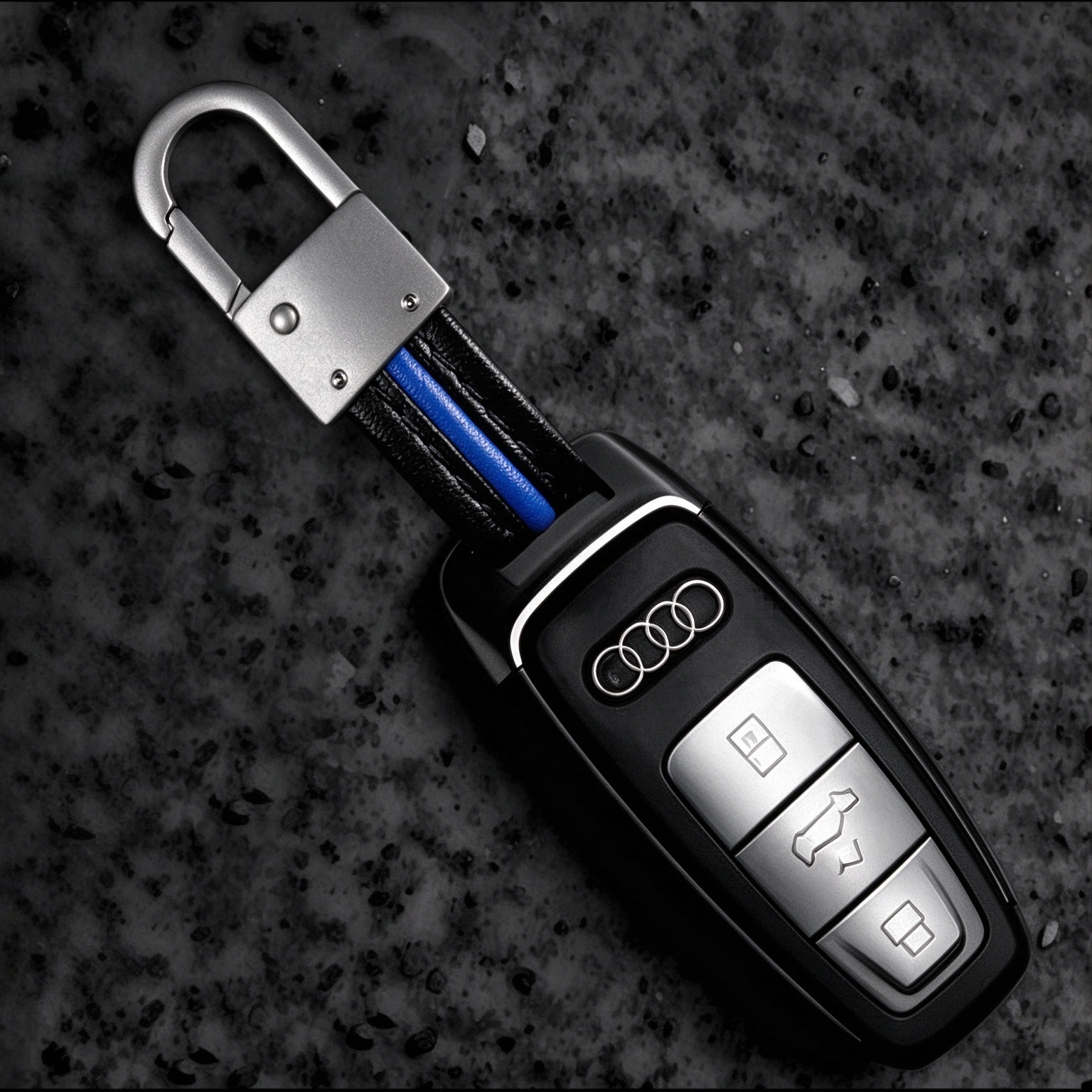 Fegve titanium alloy car keychain, belt threading, non top layer cowhide leather waist pendant, hanging buckle, titanium lock buckle