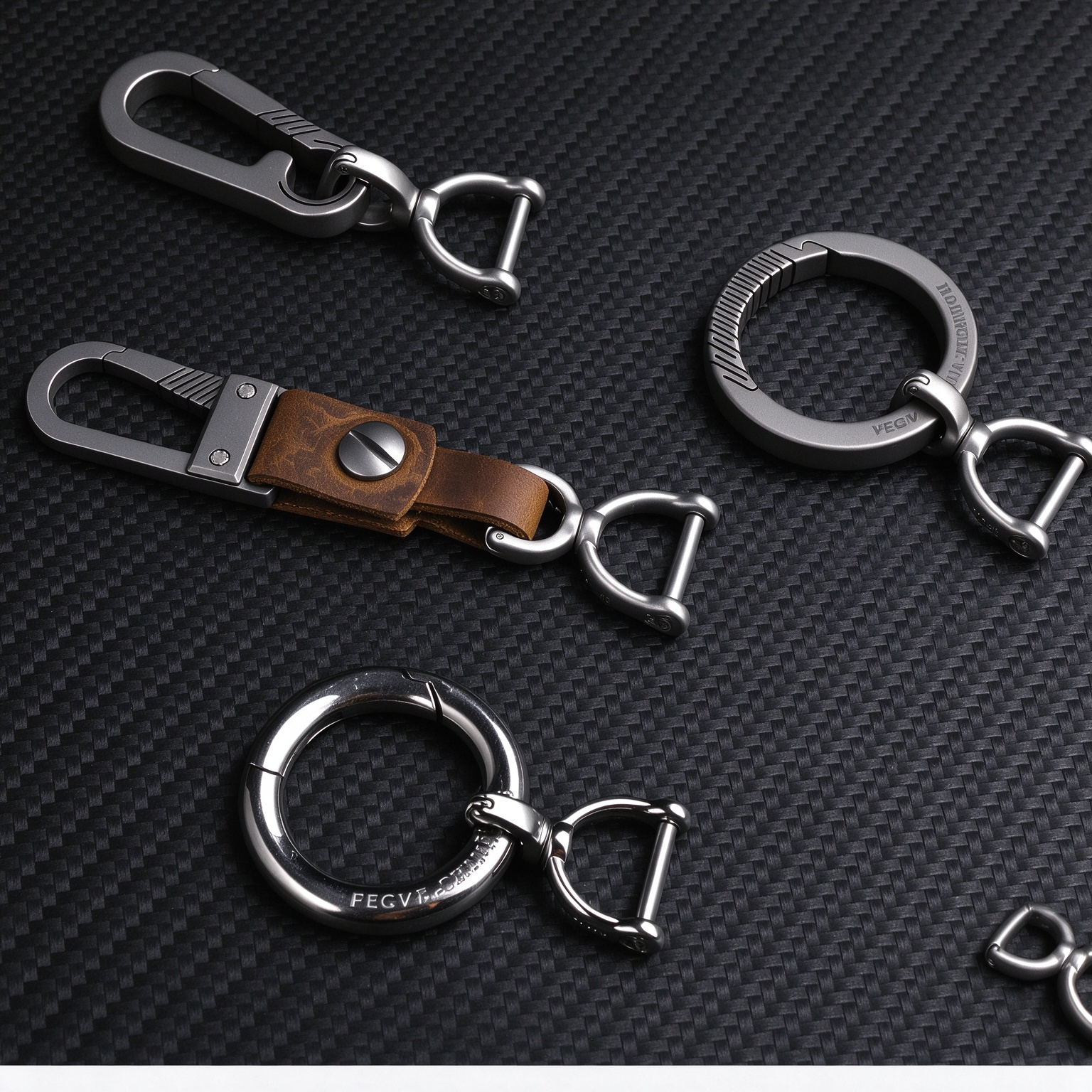 FEGVE stainless steel rotating horseshoe buckle, stirrup buckle, key set accessories, car keychain, keychain pendant