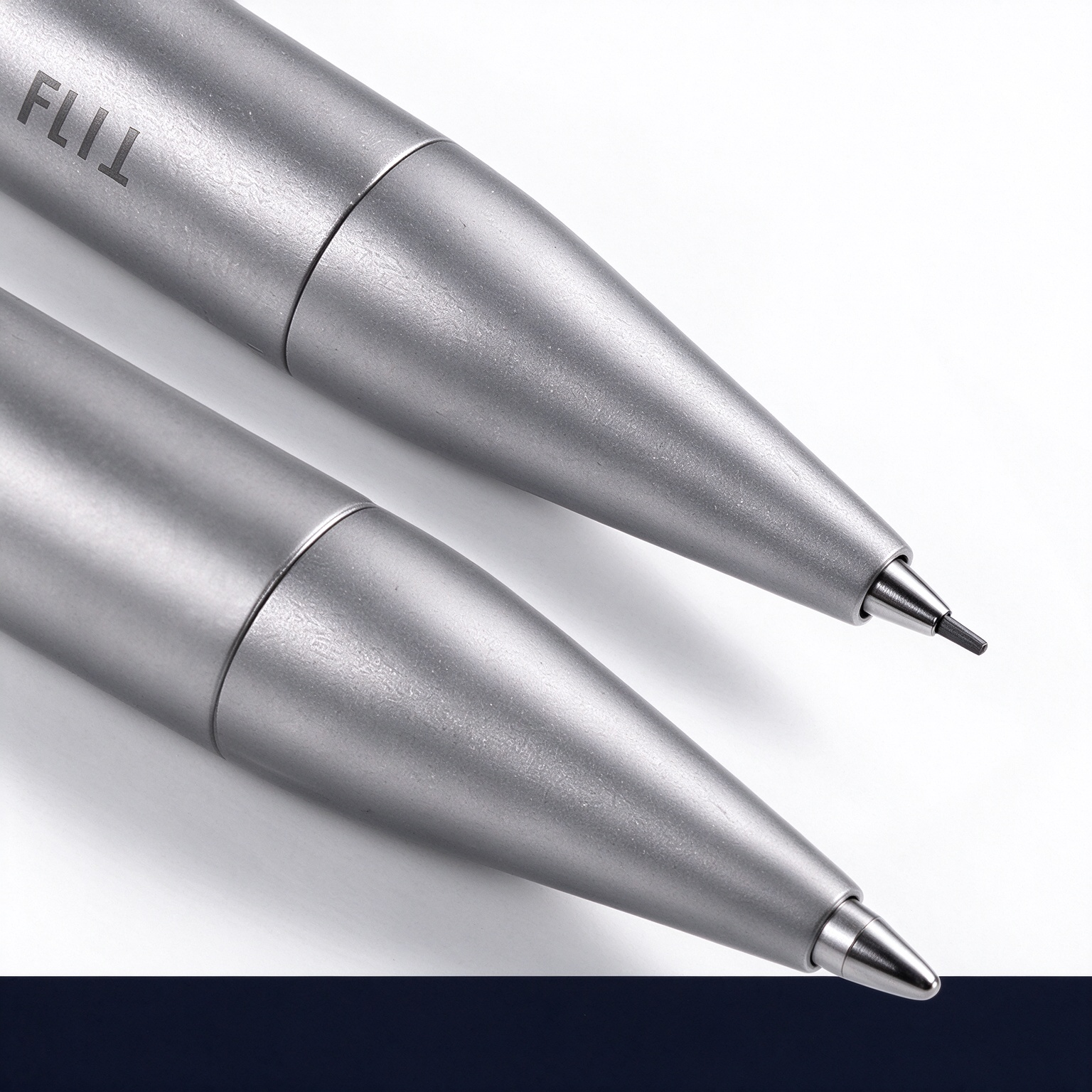 Titanium alloy pen gift box, fountain pen for students, men's gift for women, high-value gift pen, window protector pen