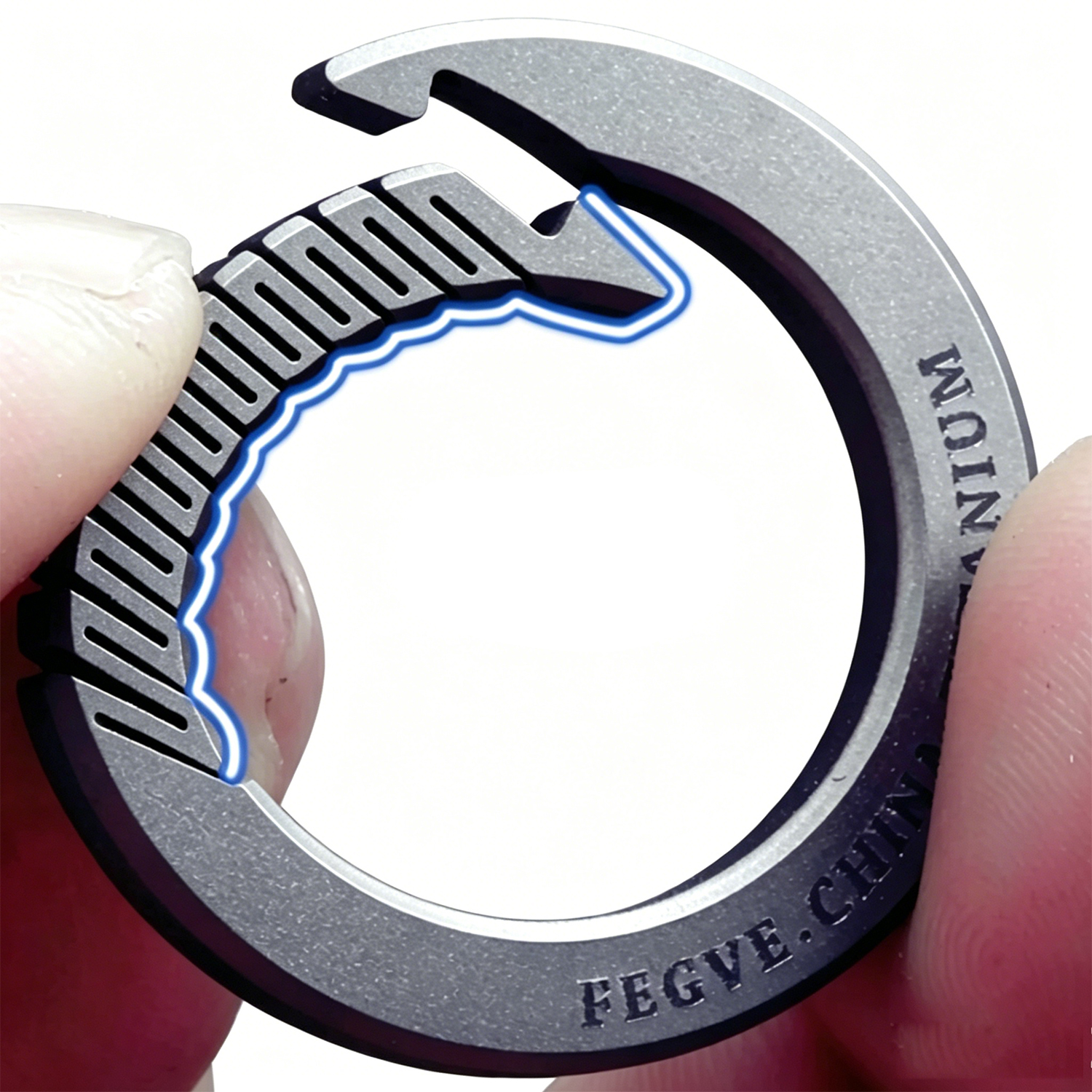 Car titanium alloy keychain, men's waist hanging keychain, simple and personalized creative, titanium alloy integrated keychain, simple and unique