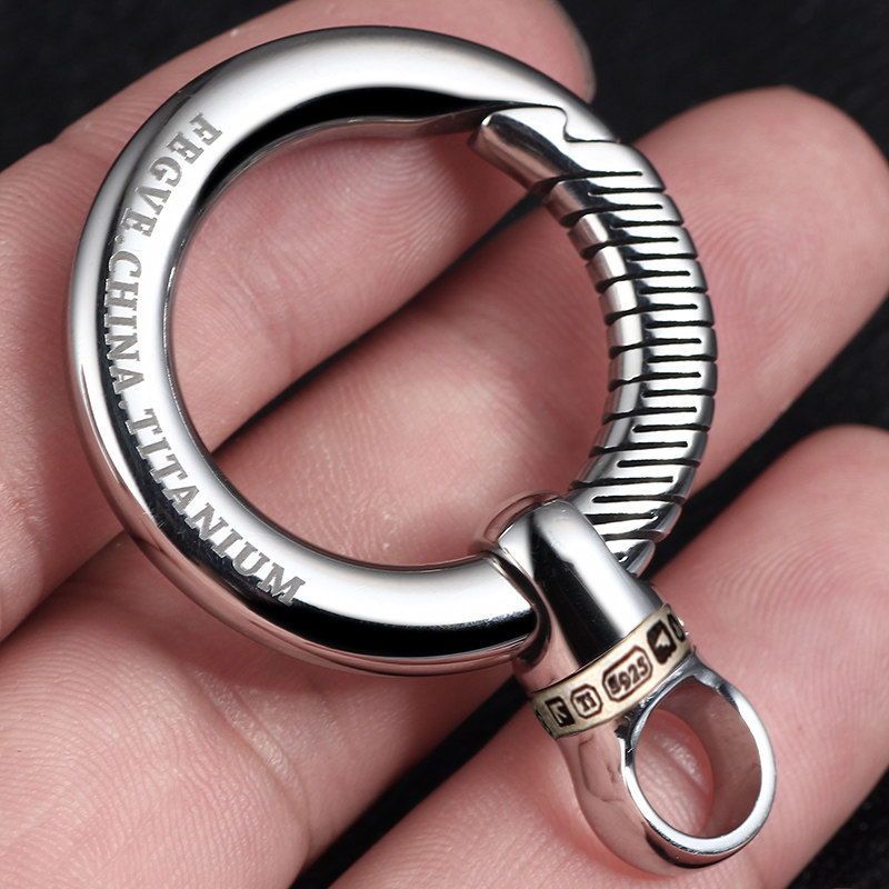 Titanium inlaid silver capsule universal joint keychain accessories, titanium universal joint ring, handmade car keychain, 360 degree rotation