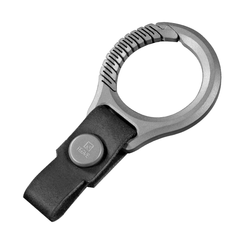 Fegve titanium alloy car keychain pendant made of genuine leather, suitable for men and women's car waist hanging, simple keychain and keychain