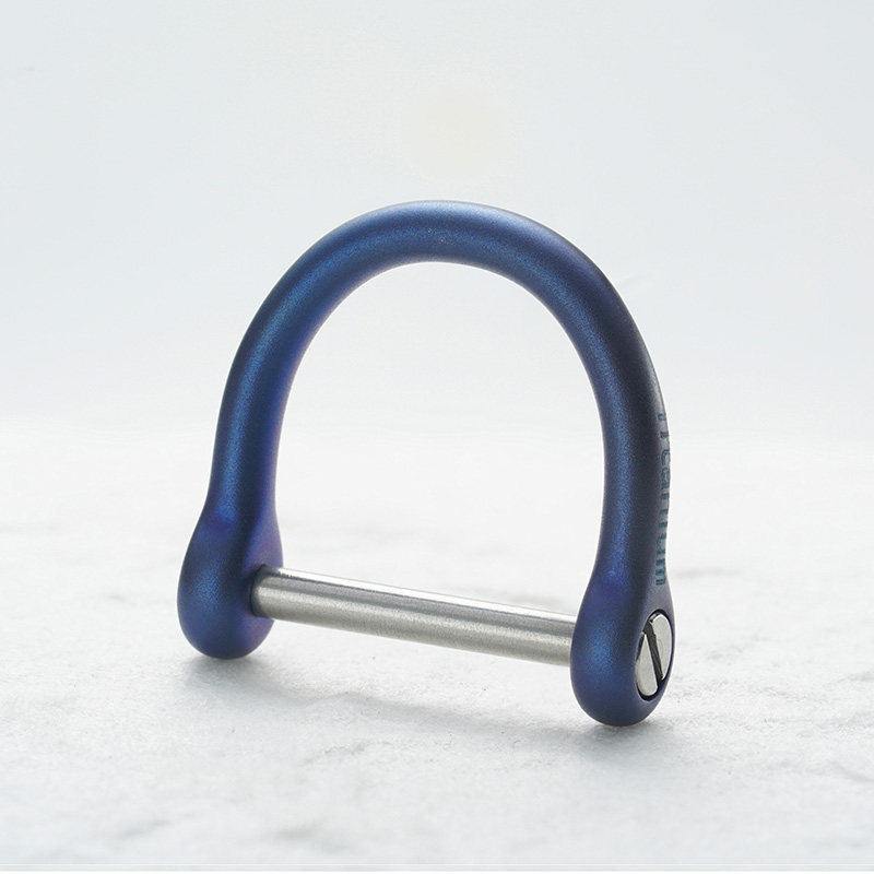 Full titanium alloy horseshoe buckle 304 stainless steel keychain anti loss car remote control connection ring accessories D-shaped stirrup buckle