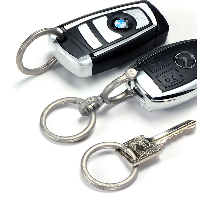Pure titanium alloy arc handmade keychain ring, curved titanium alloy car keychain accessories, rotating horseshoe buckle